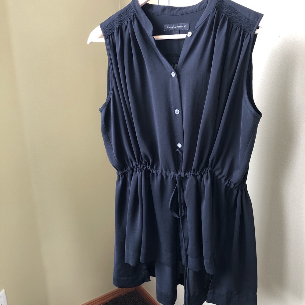 Women’s Medium Petite Banana Republic Blouse tank